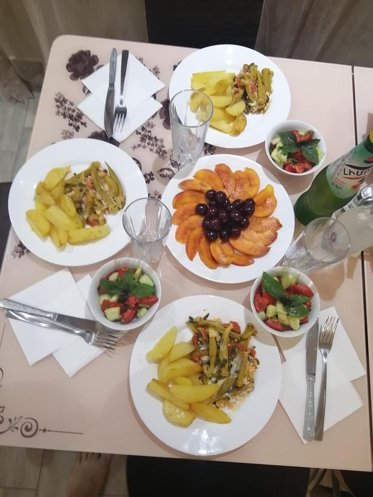 Bed and Breakfast Our House Vagharshapat Exterior foto